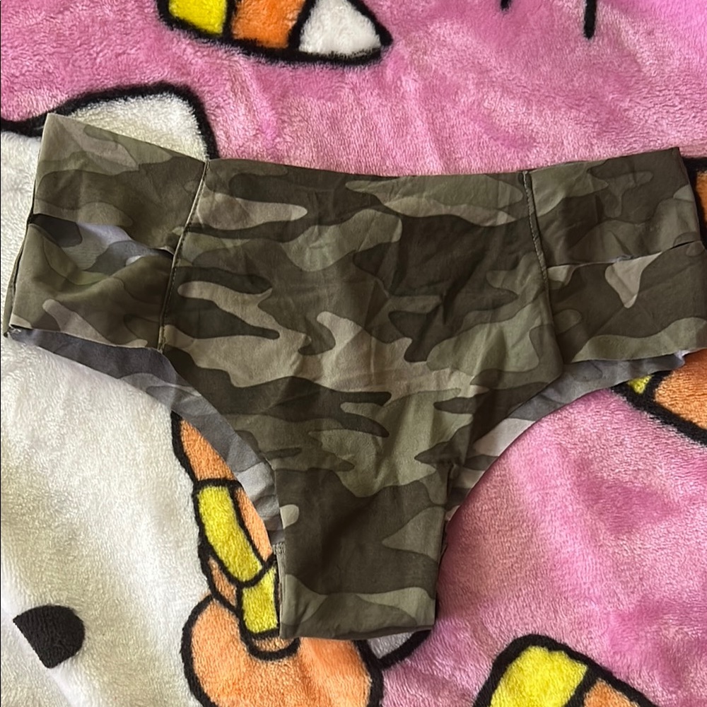 PINK | Camo Print Women's Panties